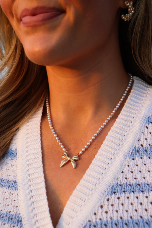 Bows + Pearls Necklace